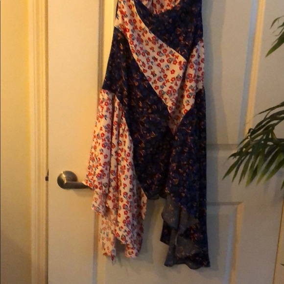 Navy and Red Floral Dress - Picture 2 of 3